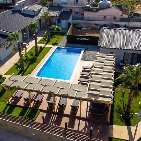 Paradise Apartments Artemida المظهر الخارجي الصورة