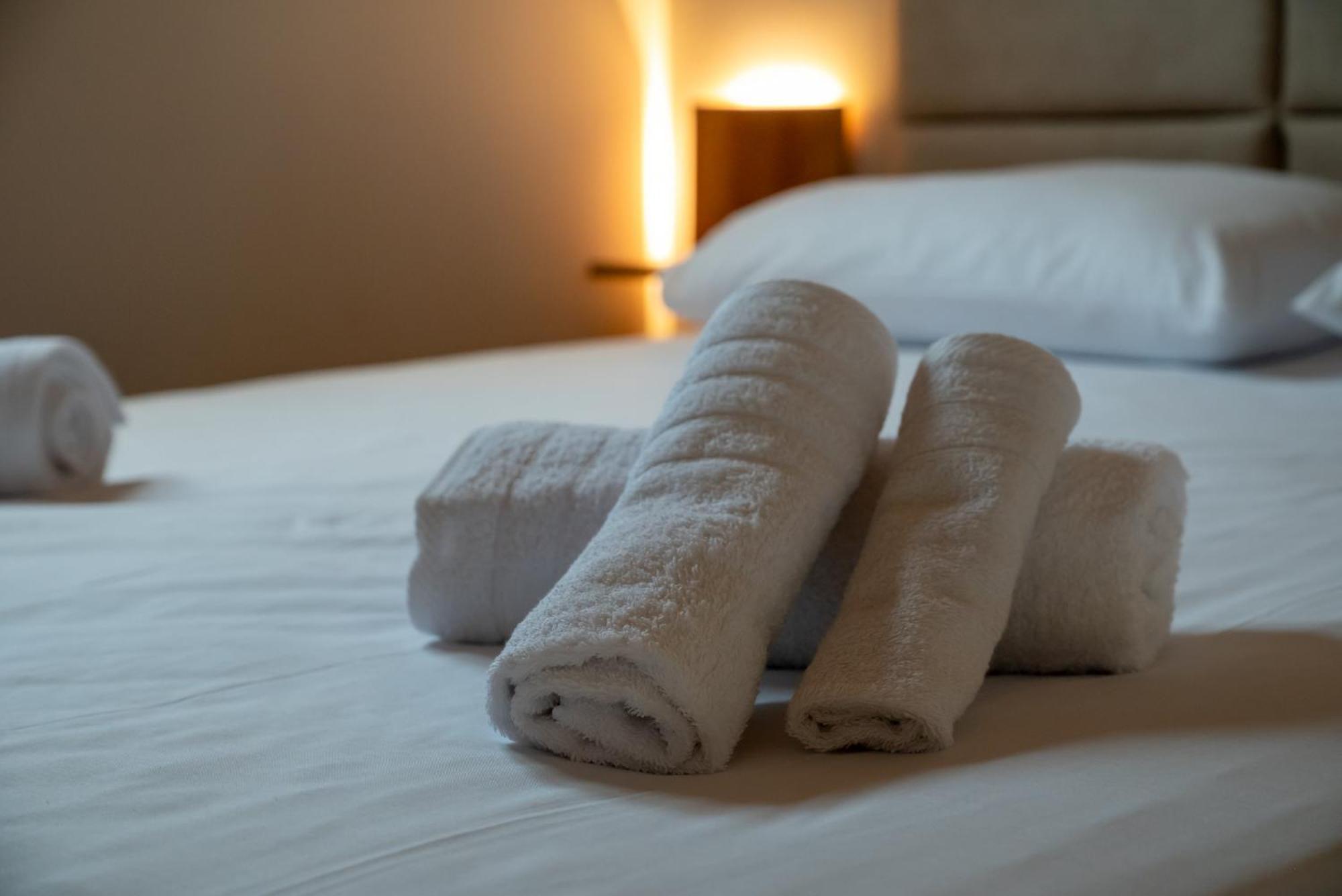 Paradise Apartments Artemida المظهر الخارجي الصورة